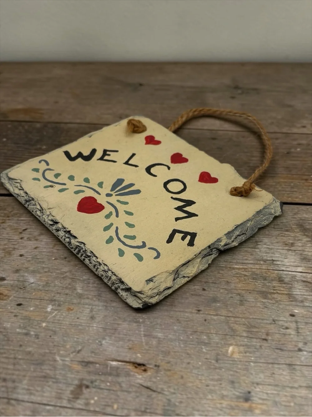 Vintage 80s-90s Hand Painted Slate Welcome Sign w/ Hearts Folk Art Ready To Hang